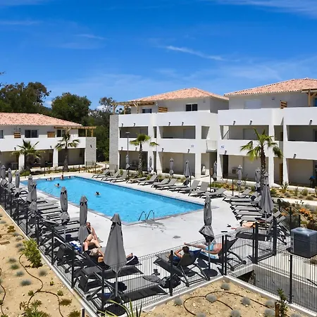 Convivial A Avec Piscine